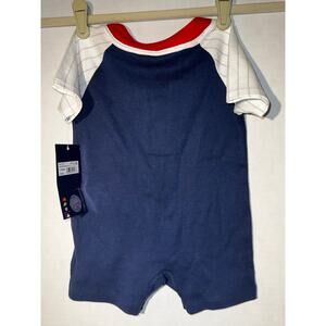 New MLB brand Boston Red Sox jumper size 3–6 months